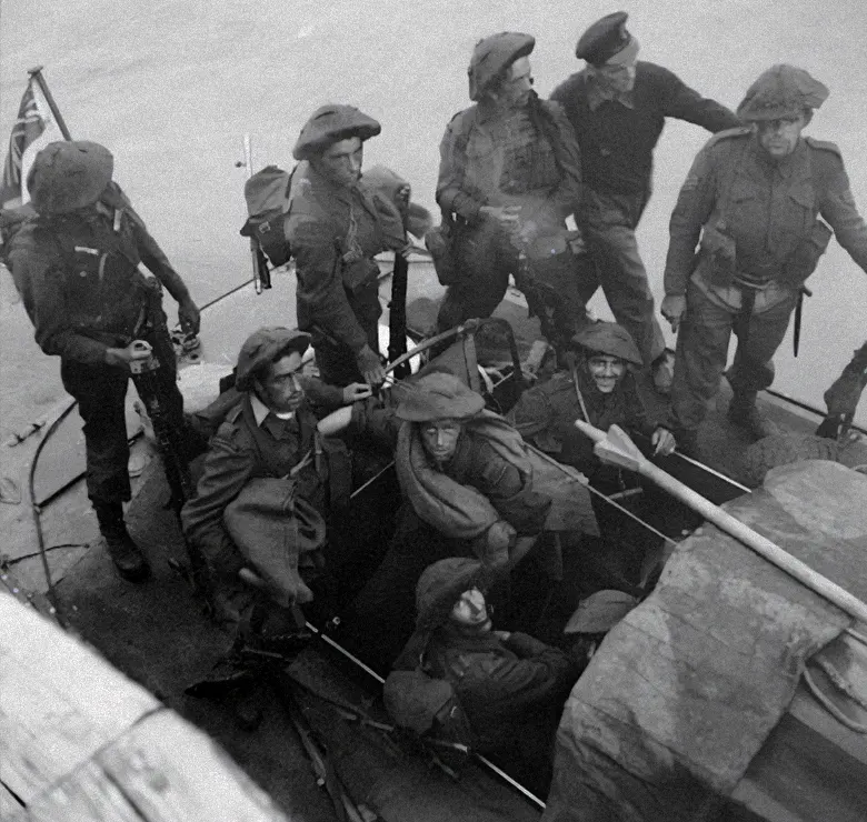 Commandos on the way back after the Raid on Dieppe, 1942